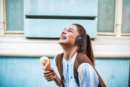 JVC HA-S36W-A Opvouwbare Bluetooth on-ear hoofdtelefoon - Blauw — thumbnail 3