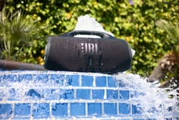 JBL Boombox 4 - Portable Bluetooth Speaker - Draagbaar & Krachtig - Draadloze Muziek Box - 34 uur - Waterdicht - IP68 - Zwart — thumbnail 12