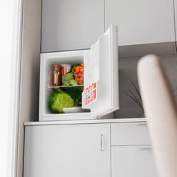 KitchenBrothers Mini Koelkast - 40L - Kleine ijskast - Vrijstaand - Minibar - Frigo - Compact - Wit — thumbnail 6