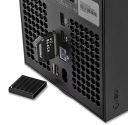 WD - Western Digital WD Black Game expansion Card SSD C50 XBOX 2TB — thumbnail 2