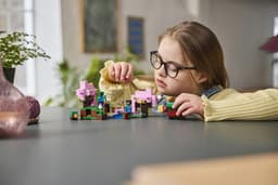 LEGO Minecraft® De kersenbloesemtuin 21260 — thumbnail 3