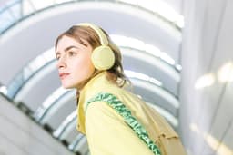 Sony WH-CH520 - Draadloze on-ear koptelefoon - Geel — thumbnail 16