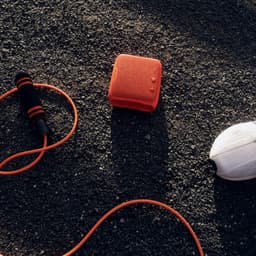 Teufel BOOMSTER GO Portable Bluetooth Speaker Waterproof to IPX7 Wireless Music USB-C - koraalrood — thumbnail 11