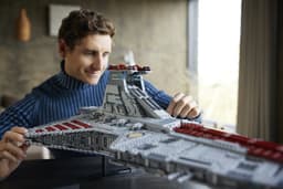 LEGO Star Wars Venator-Class Republic Attack Cruiser - 75367 — thumbnail 13