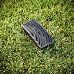 Audio Pro P5 Bluetooth Luidspreker - Draagbaar & Oplaadbare Batterij - 35W Krachtig Geluid - Waterbestendig IPX4 - Zwart — thumbnail 3