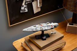 LEGO Star Wars™ Home One Starcruiser modelset - 75405 — thumbnail 4