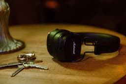 Marshall Major III Bluetooth - Draadloze on-ear koptelefoon - Bluetooth - Zwart — thumbnail 18