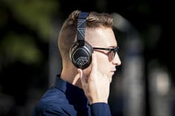 PowerLocus MoonFly Koptelefoon Over-Ear met Active Noise Cancelling, Draadloze Hoofdtelefoon, Voice Assistant Activation - Zwart/Grijs — thumbnail 9
