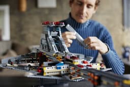LEGO Star Wars Venator-Class Republic Attack Cruiser - 75367 — thumbnail 6
