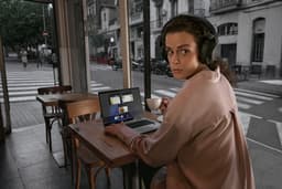"HP EliteBook 6 G1i Wolf Pro Security Edition Intel Core Ultra 7 255U Laptop 33,8 cm (13.3"") WUXGA 16 GB DDR5-SDRAM 512 GB SSD Wi-Fi 7 (802.11be) Windows 11 Pro AI PC Zilver" — thumbnail 4