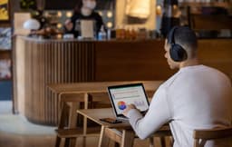 Sony WH-1000XM5 - Draadloze koptelefoon met Noise Cancelling - Zwart — thumbnail 15