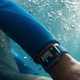 Apple Watch Series 7 - 45mm - Rood — thumbnail 7