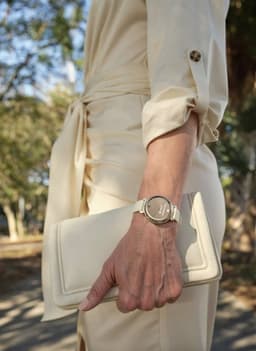 Garmin Lily 2 - Smartwatch - 35mm - Beige — thumbnail 9