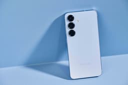 Samsung Galaxy S25 Plus 5G - 256GB - Icy Blue — thumbnail 3