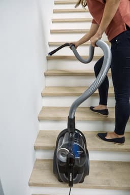 Philips Stofzuiger zonder Zak FC9741/09 - Alle Vloertypen - Sterke Zuigkracht - Met HEPA 13 Allergiefilter - Lang Snoer - Incl 4 Extra Mondstukken - Zwart — thumbnail 9