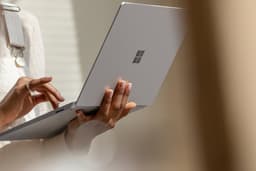 Microsoft Surface Laptop 3 Intel® Core™ i5 i5-1035G7 34,3 cm (13.5") Touchscreen 8 GB LPDDR4x-SDRAM 256 GB SSD Wi-Fi 6 (802.11ax) Windows 10 Pro Platina — thumbnail 12