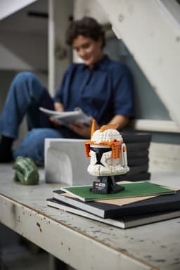 LEGO Star Wars Clone Commander Cody Helm Bouw en Decoratie Set voor Volwassenen - 75350 — thumbnail 18