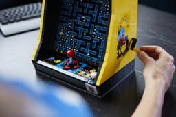 LEGO Icons PAC-MAN arcade - 10323 — thumbnail 8