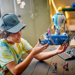 LEGO Fortnite Battle Bus uit de videogame - 77073 — thumbnail 24