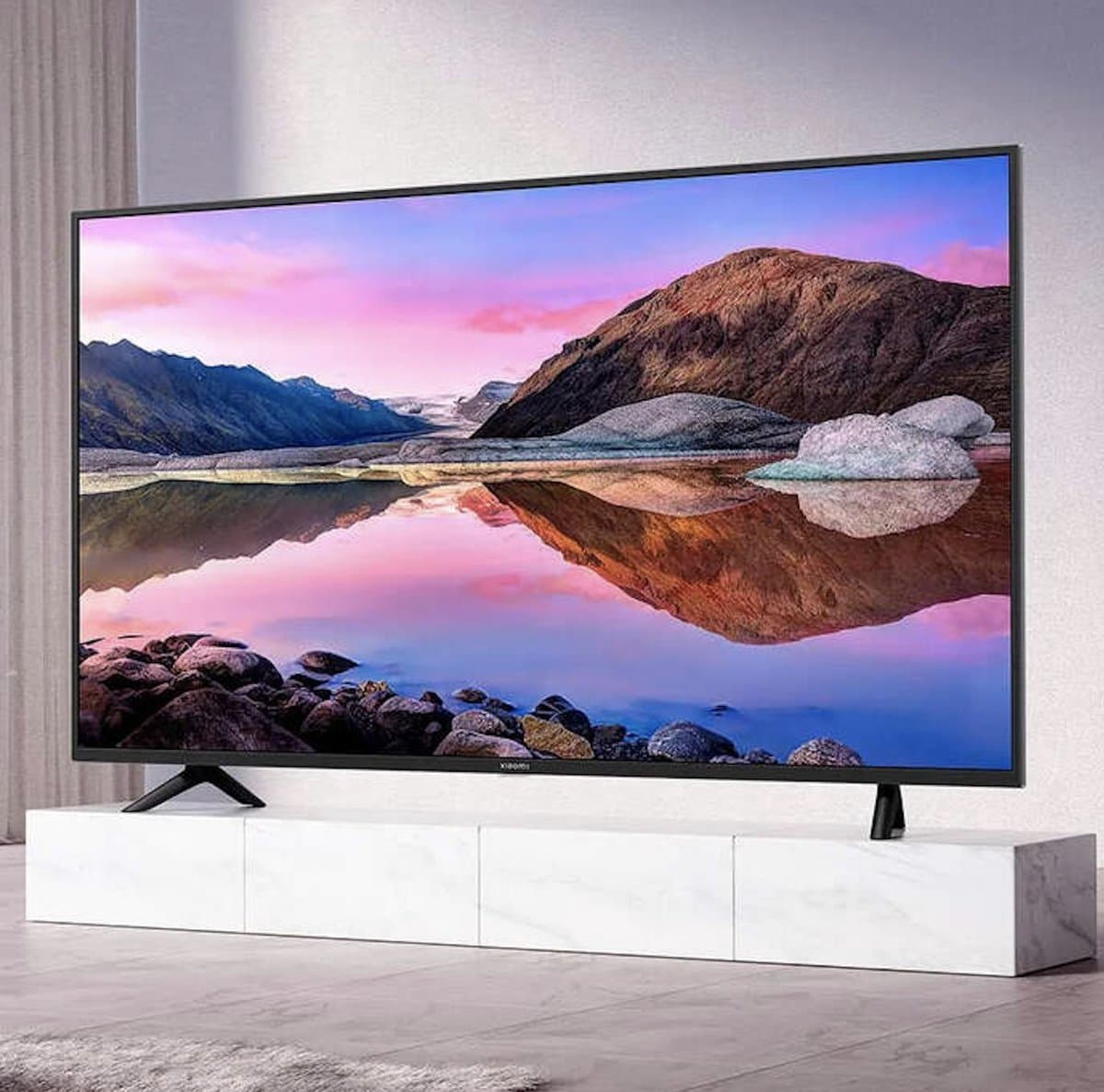 Smart TV Xiaomi MI P1E - 55 INCH - 4K ULTRA HD LED Wifi — afbeelding 1